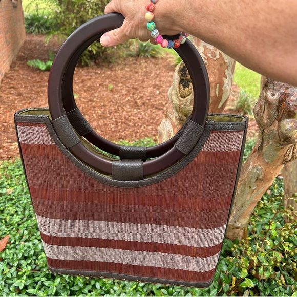 Ring Handle Purse Super Cute - Picture 8 of 10